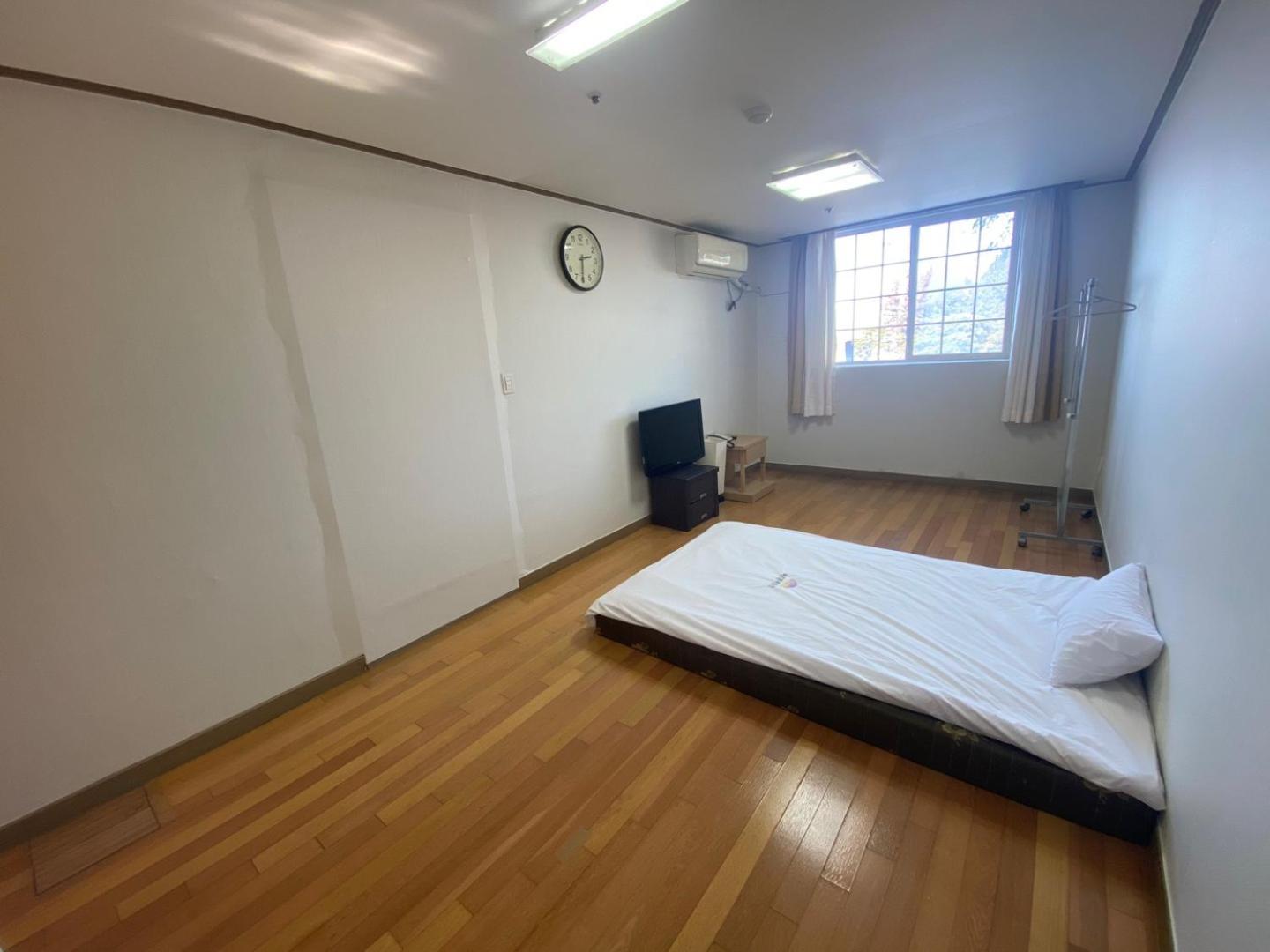 Arbon Youth Hostel & Resort Чеджу Екстериор снимка