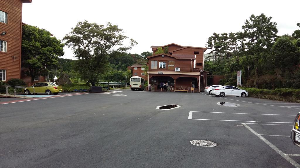 Arbon Youth Hostel & Resort Чеджу Екстериор снимка