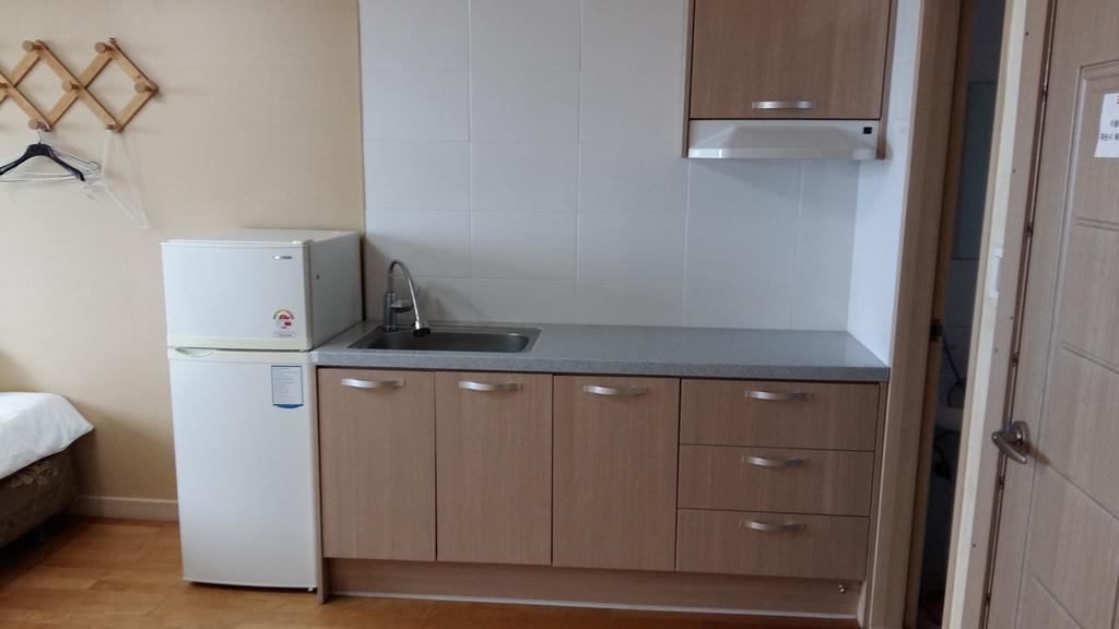 Arbon Youth Hostel & Resort Чеджу Екстериор снимка