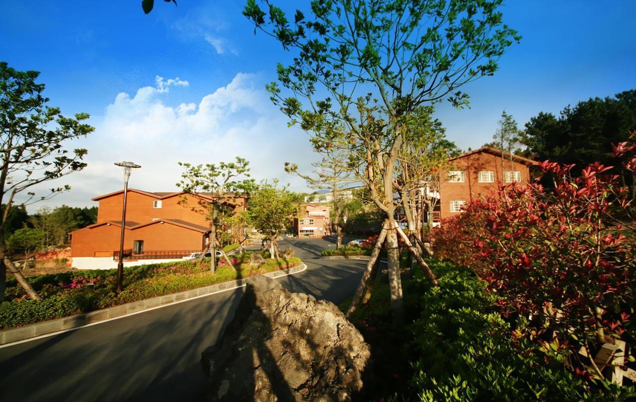 Arbon Youth Hostel & Resort Чеджу Екстериор снимка